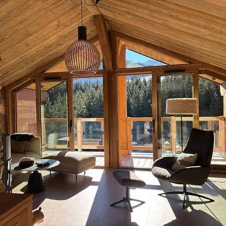 شقة Penthouse In Moriond Belvedere District كورشوفيل