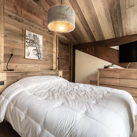Penthouse In Moriond Belvedere District * كورشوفيل